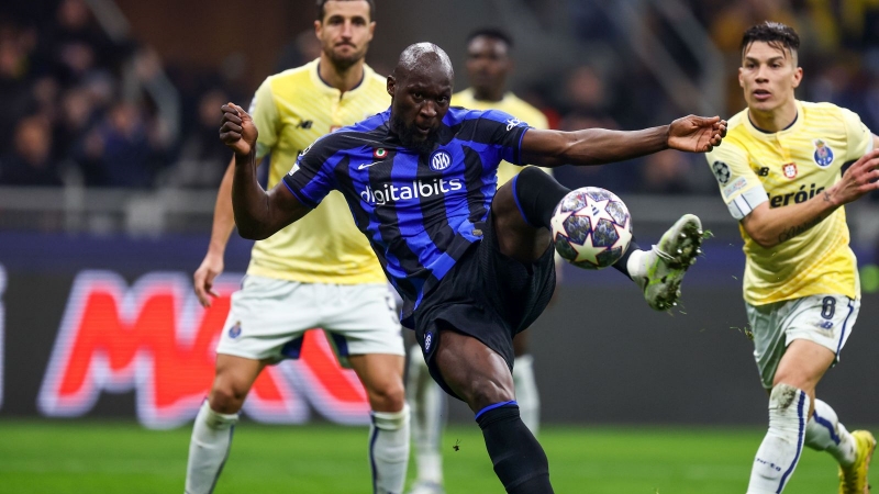 Soi kèo thẻ vàng Porto vs Inter Milan