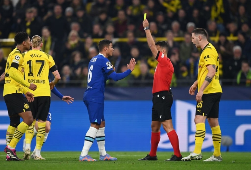 soi kèo thẻ vàng Chelsea vs Borussia Dortmund