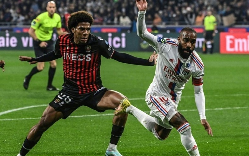 Soi kèo Nice vs Lyon  